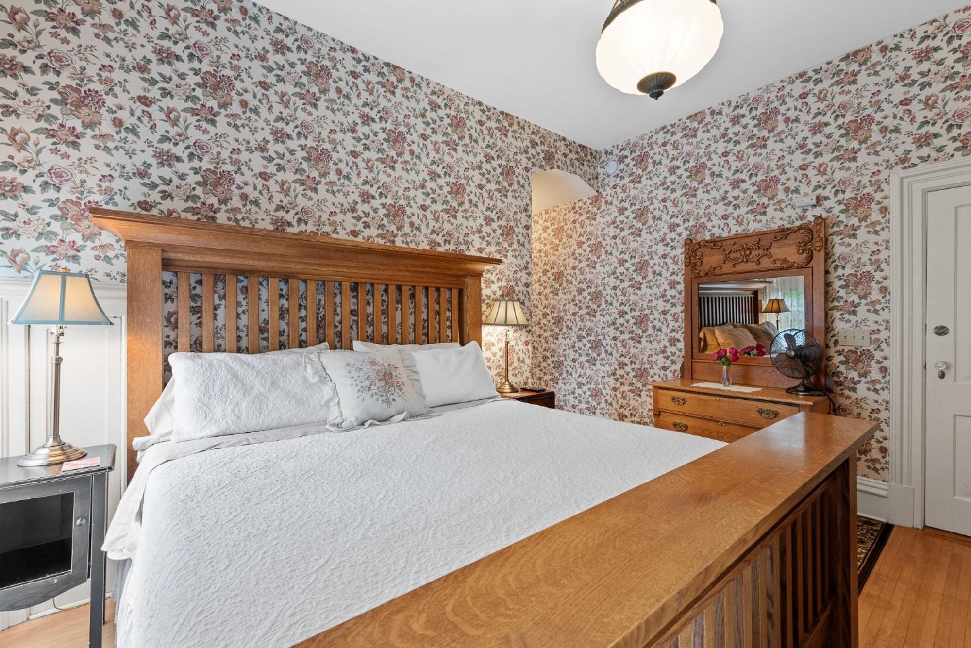 The Foxglove Inn Sturgeon Bay Buitenkant foto
